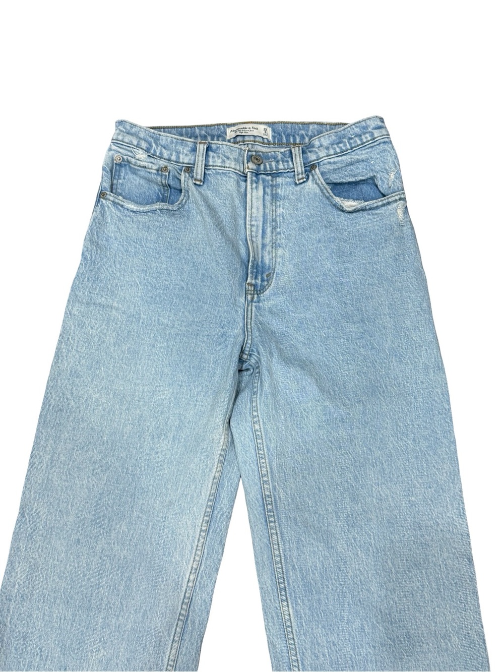 ๐ Abercrombieโ & Fitch The '90s Relaxed Jean High Rise Light Wash Size 29 XL - Picture 2 of 11